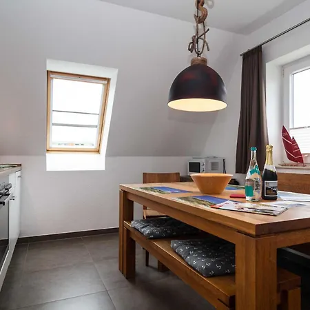 Haus Emilia App Leuchtturm * Hörnum